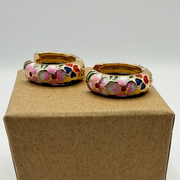 Enamel Vintage Boho inspired Floral Huggie Hoop Earrings for Pierced Ears - Picture 7 of 8
